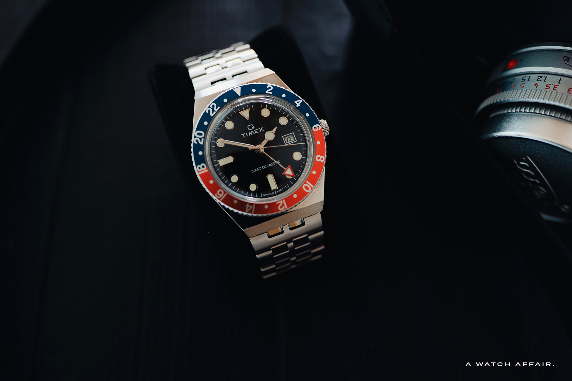 Boarding Pass fürs Handgelenk: Q Timex GMT Pepsi